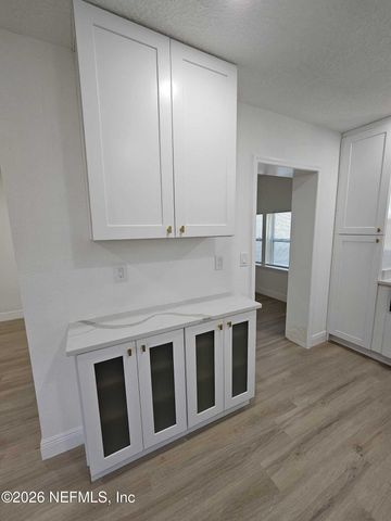 621 MILWAUKEE Avenue, Orange Park, FL 32073