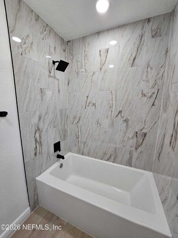 621 MILWAUKEE Avenue, Orange Park, FL 32073