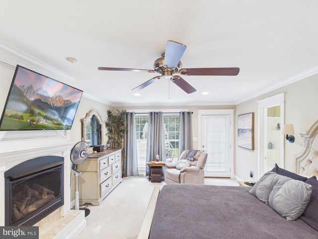 70 SNYDER HOLLOW RD, New Providence, PA 17560