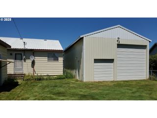 2290 GROVE St, Baker City, OR 97814