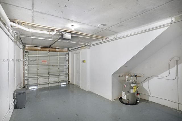 2941 NE 185th Street 1305, Miami, FL 33180