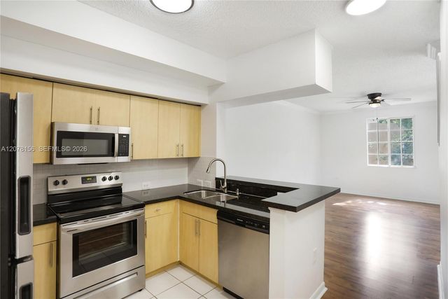 2941 NE 185th Street 1305, Miami, FL 33180