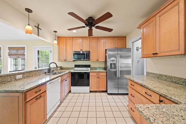 673 Mt Vernon Drive, Lexington, KY 40502