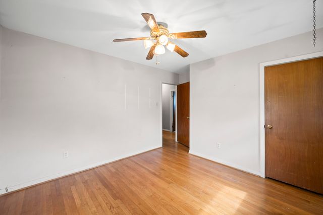 673 Mt Vernon Drive, Lexington, KY 40502