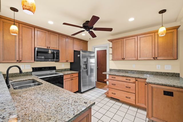 673 Mt Vernon Drive, Lexington, KY 40502