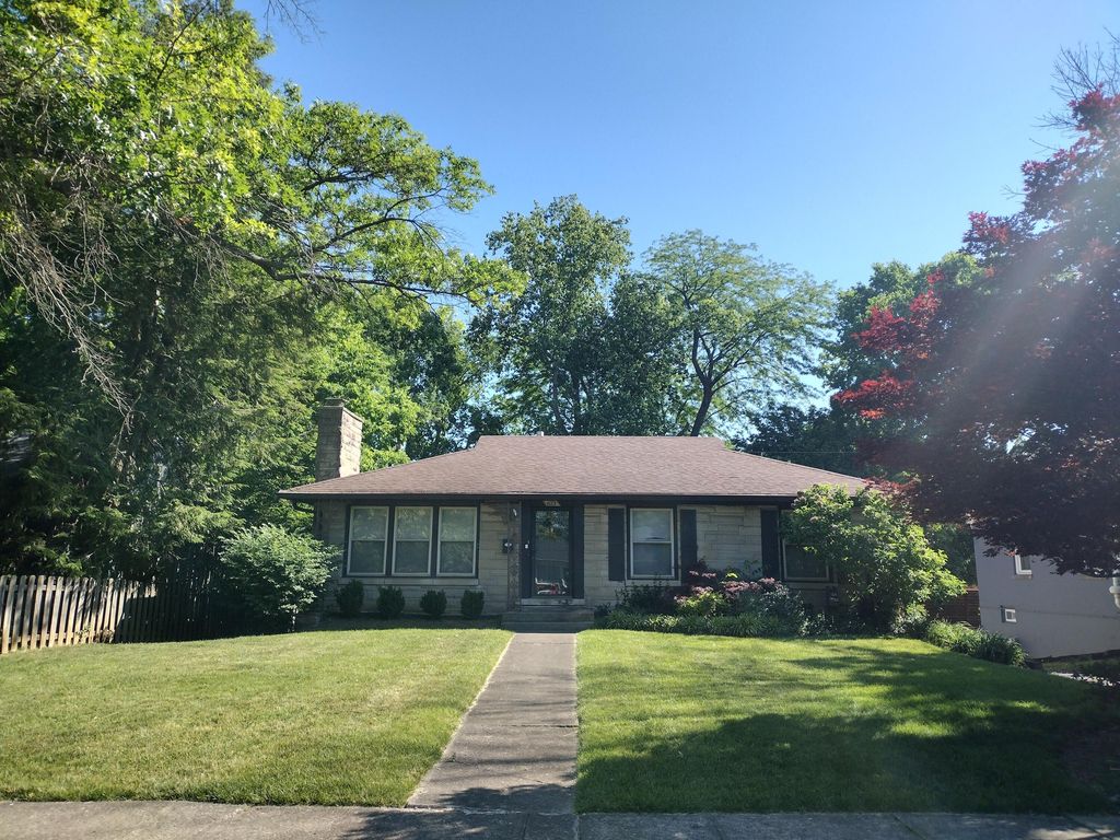 673 Mt Vernon Drive, Lexington, KY 40502