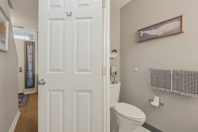421 Neponset St B, Norwood, MA 02062