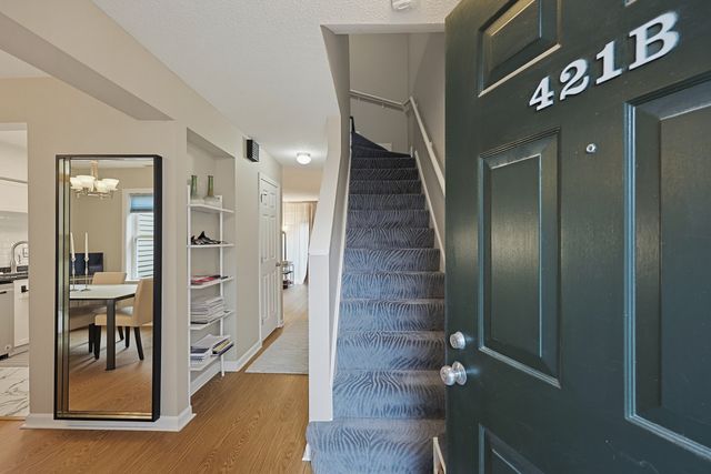 421 Neponset St B, Norwood, MA 02062