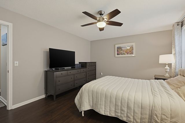 421 Neponset St B, Norwood, MA 02062