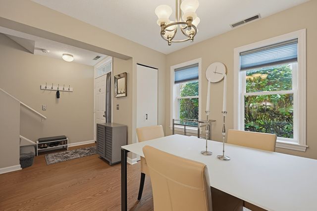 421 Neponset St B, Norwood, MA 02062