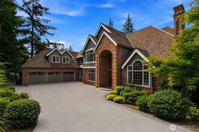 22119 NE 140th Way, Woodinville, WA 98077