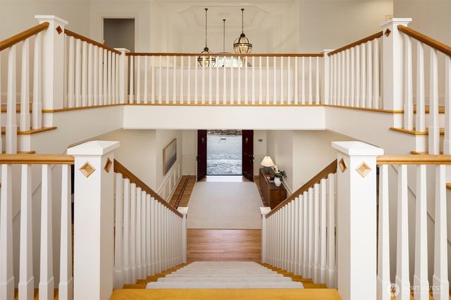 22119 NE 140th Way, Woodinville, WA 98077