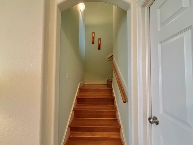 1448 S Bluebonnet Lane, Angleton, TX 77515