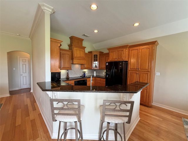 1448 S Bluebonnet Lane, Angleton, TX 77515
