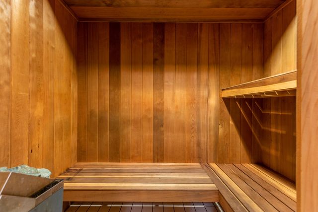 121 High Meadow Road, Winhall, VT 05340