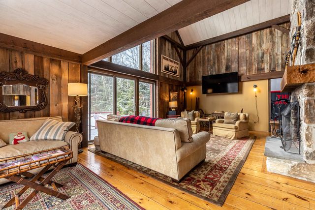 121 High Meadow Road, Winhall, VT 05340