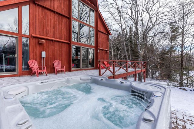 121 High Meadow Road, Winhall, VT 05340