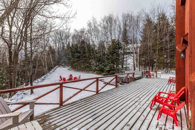 121 High Meadow Road, Winhall, VT 05340