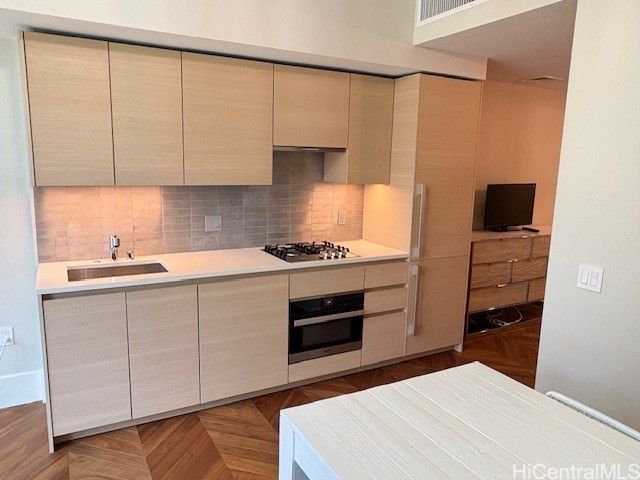 1108 Auahi Street 411, Honolulu, HI 96814