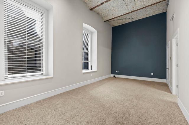 300 Wall Street 101, Saint Paul, MN 55101