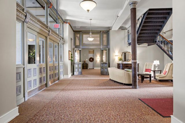 300 Wall Street 101, Saint Paul, MN 55101