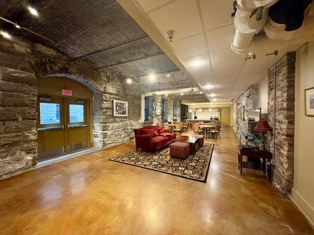 300 Wall Street 101, Saint Paul, MN 55101