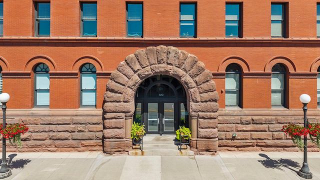 300 Wall Street 101, Saint Paul, MN 55101