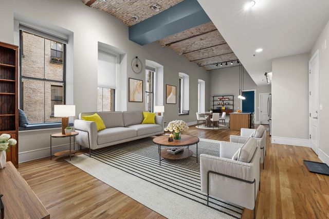 300 Wall Street 101, Saint Paul, MN 55101