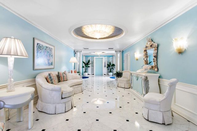 100 Royal Palm Way Ph-4, Palm Beach, FL 33480