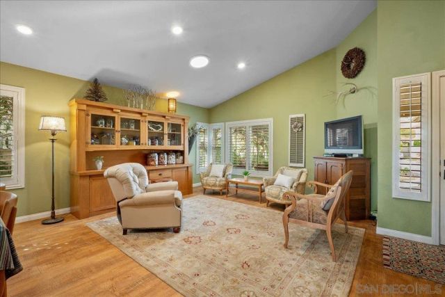 11459 Grassy Trail Dr, San Diego, CA 92128