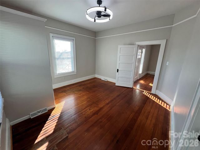 203 E Cannon Avenue, Albemarle, NC 28001