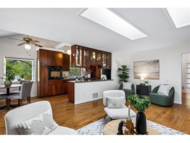 8510 E Nichols Ave, Centennial, CO 80112