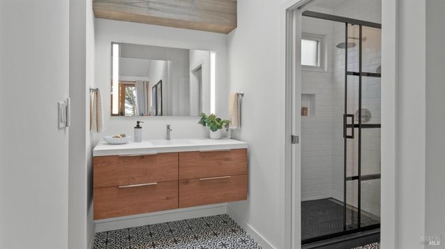 303 Bristol Pl, Mill Valley, CA 94941