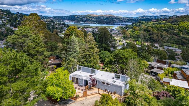 303 Bristol Pl, Mill Valley, CA 94941