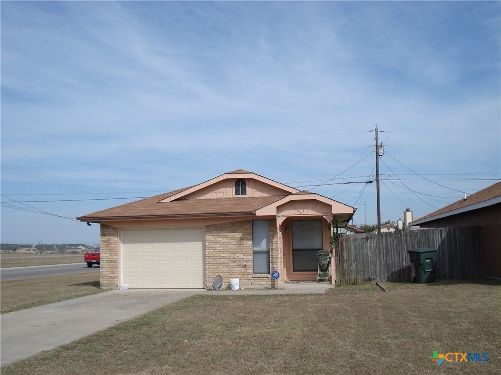 2001 Carousel Drive, Killeen, TX 76543