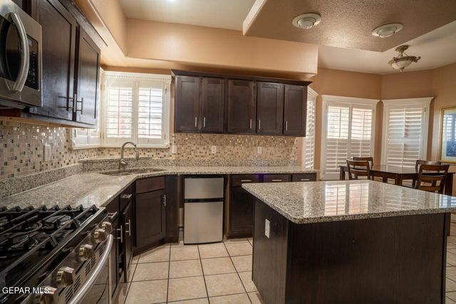 12421 TIERRA ENCINO Drive, El Paso, TX 79938