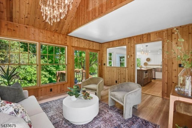 54 Blackberry Ln, Morris Twp., NJ 07960