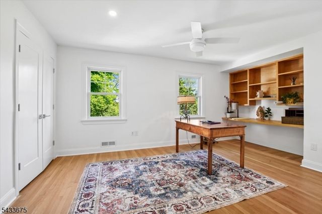 54 Blackberry Ln, Morris Twp., NJ 07960