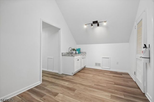 54 Blackberry Ln, Morris Twp., NJ 07960