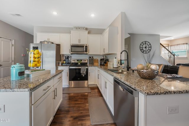 2902 Ledgestone Drive, Creedmoor, NC 27522