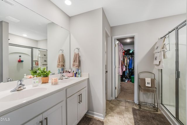 2902 Ledgestone Drive, Creedmoor, NC 27522