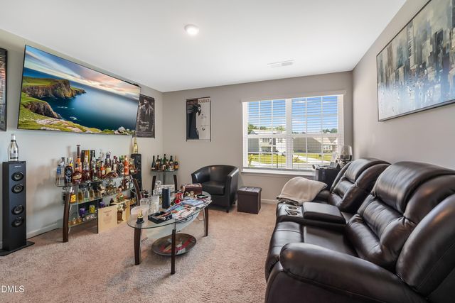 2902 Ledgestone Drive, Creedmoor, NC 27522