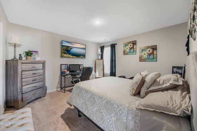 2902 Ledgestone Drive, Creedmoor, NC 27522