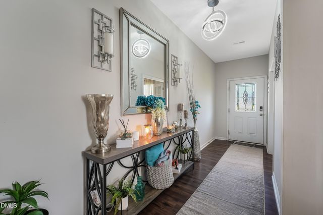 2902 Ledgestone Drive, Creedmoor, NC 27522
