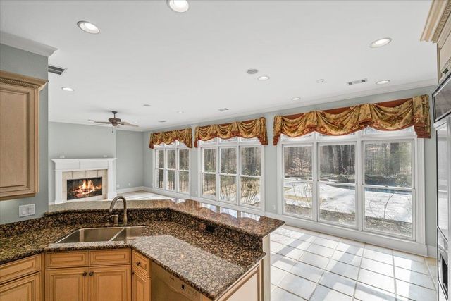 9189 RANDLE VALLEY RD, Cordova, TN 38018