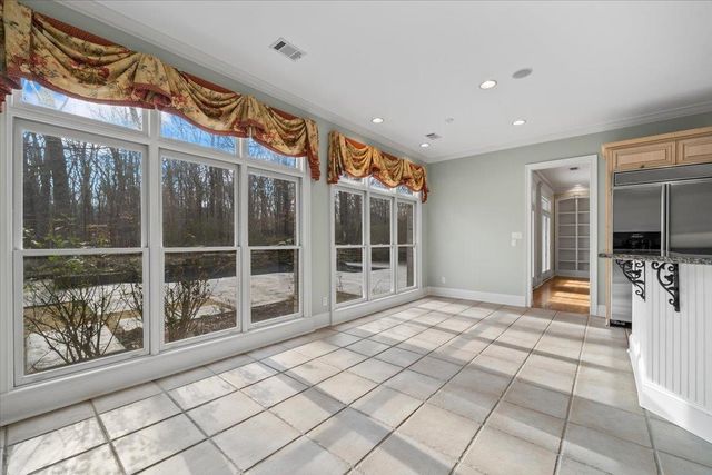 9189 RANDLE VALLEY RD, Cordova, TN 38018