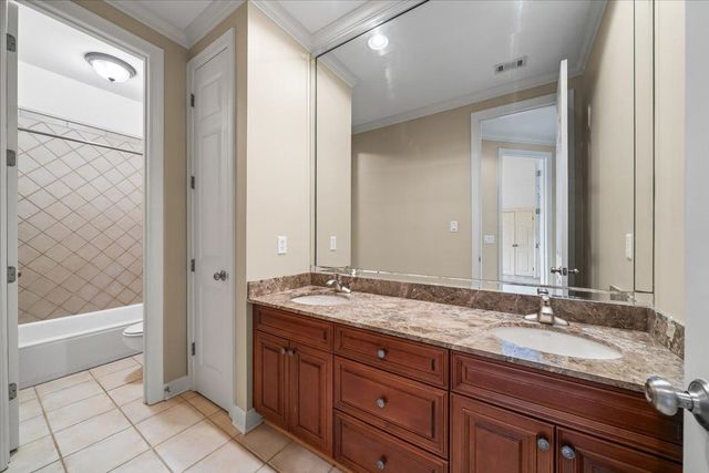 9189 RANDLE VALLEY RD, Cordova, TN 38018