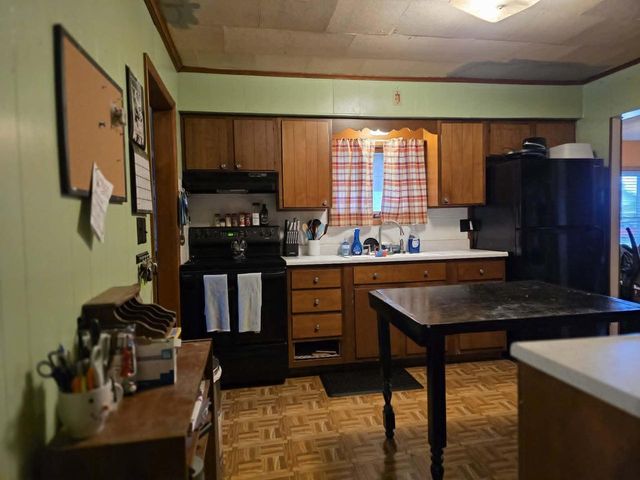 806 Mansion Street, Mauston, WI 53948