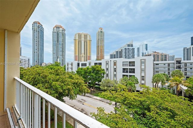 200 178th Dr 505, Sunny Isles Beach, FL 33160