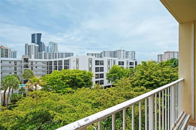 200 178th Dr 505, Sunny Isles Beach, FL 33160